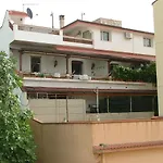 La 3*