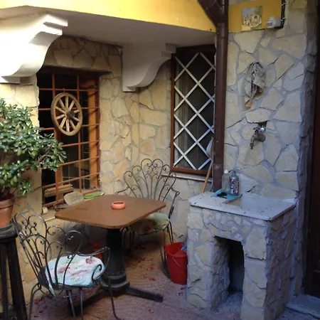 Frühstückspension La 3*